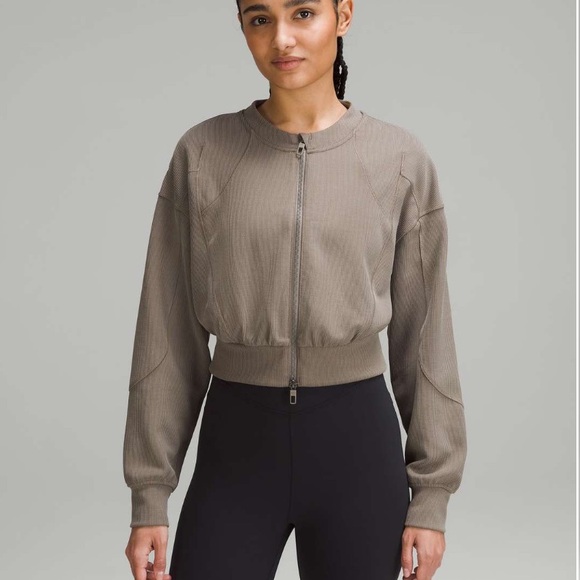 Lululemon ribbed Softstreme cropped jacket bomber nomad sage green zip up - Picture 1 of 4